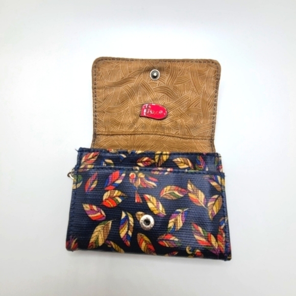 SakRootsFront. Floral Coin Mini Purse Wallet Southwestern Boho - Picture 2 of 4